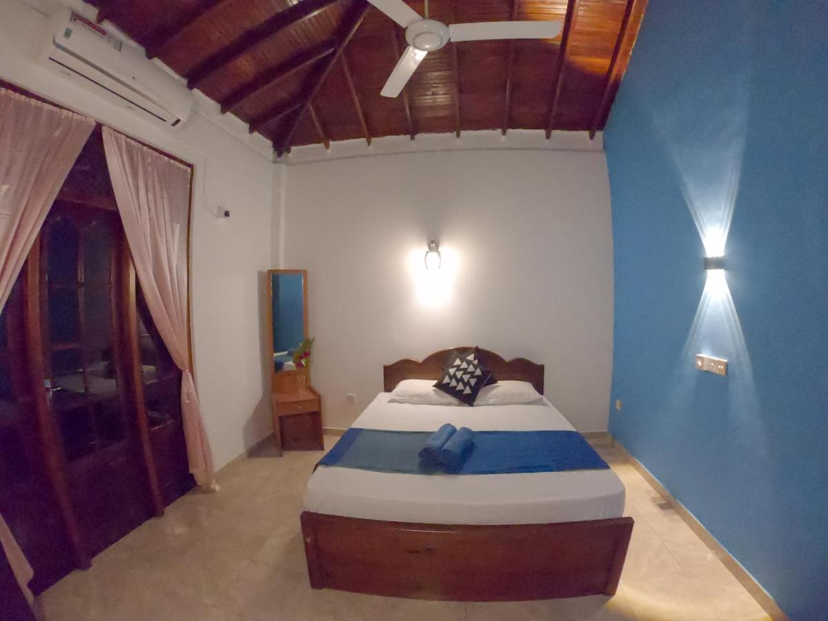 Villa Girilena Hikkaduwa Extérieur photo
